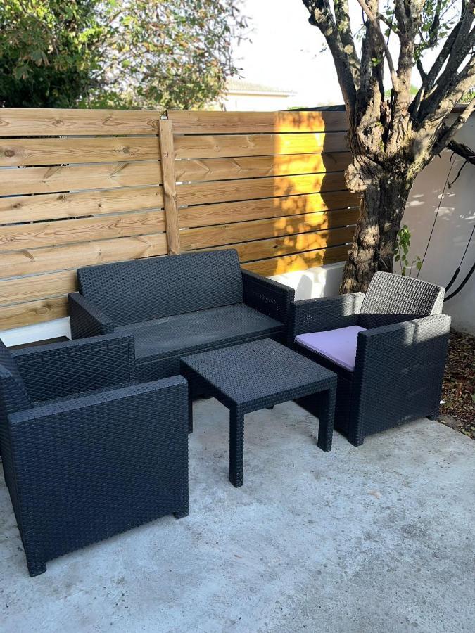 Appart Toulousaine Avec Patio Rdc Aucamville Εξωτερικό φωτογραφία